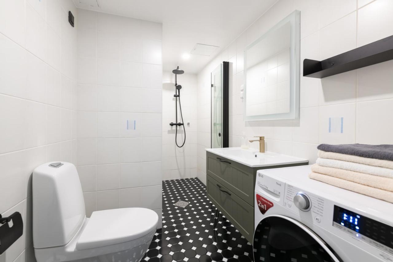 Central Rosi Art Deco Apartment With Parking ทาลลินน์ ภายนอก รูปภาพ